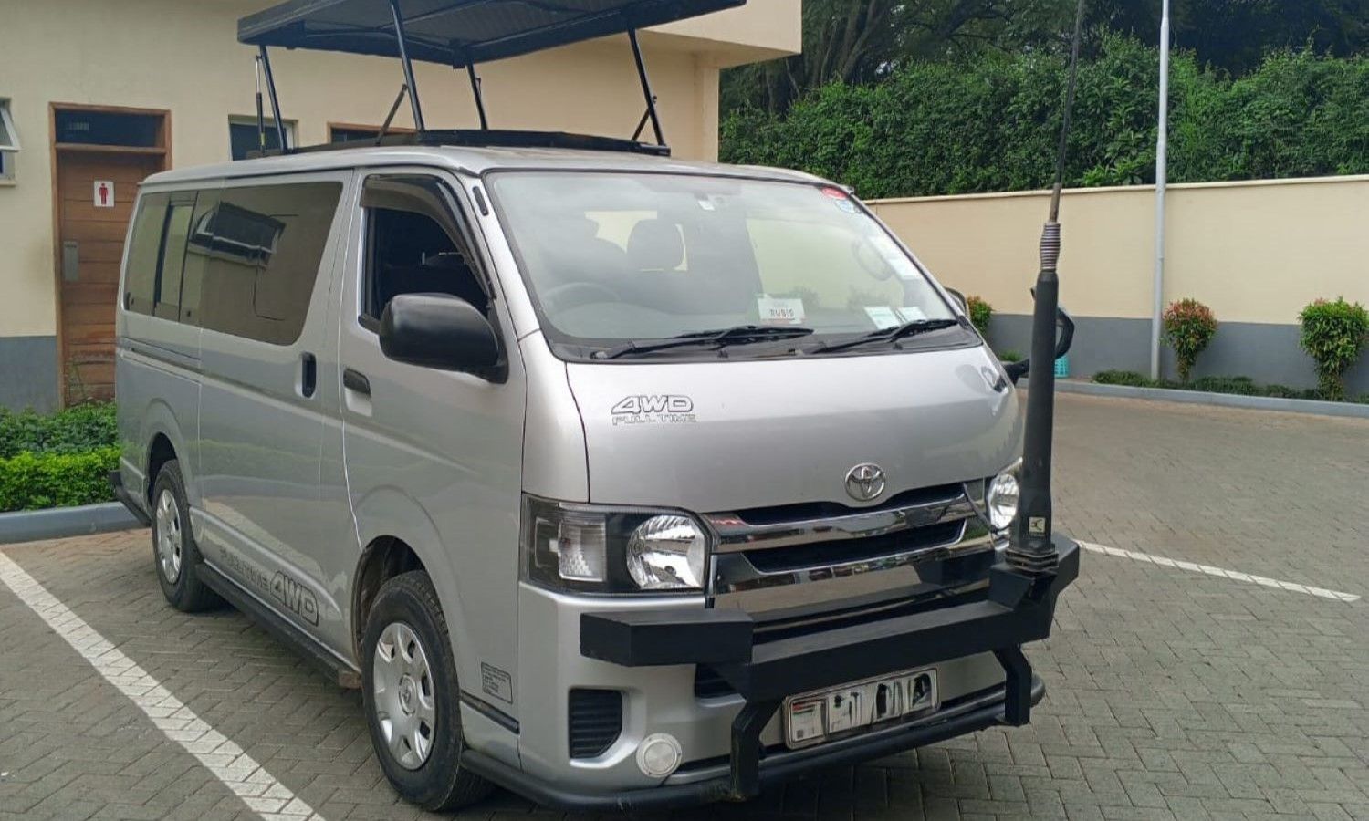 Toyota Hiace Tour Van 1